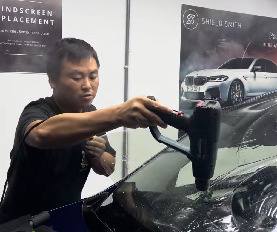 Tesla Model Y sunroof